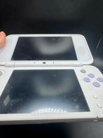 Nintendo 2DS XL - Wit/Paars - Zo goed als nieuw!, Spelcomputers en Games, Spelcomputers | Nintendo 2DS en 3DS, Lenn hodes, Ophalen of Verzenden