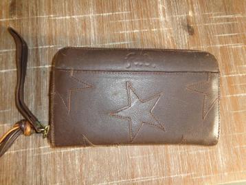 grote donkerbruine leren portomonnee van FAB   beschikbaar voor biedingen