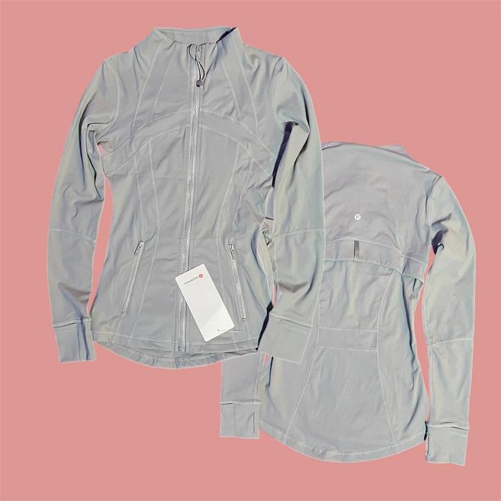 Lululemon Size S – Light Grey – with Tag & Bag, Kleding | Dames, Tops, Nieuw, Maat 36 (S), Grijs, Korte mouw, Ophalen of Verzenden