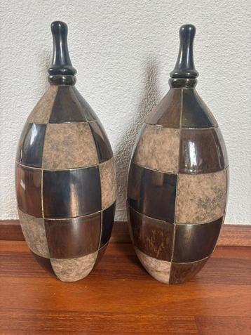 decoratieve vazen beschikbaar voor biedingen