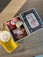 Maileg little sister muis retired, Verzamelen, Poppenhuizen en Toebehoren, Ophalen of Verzenden, Zo goed als nieuw, Popje
