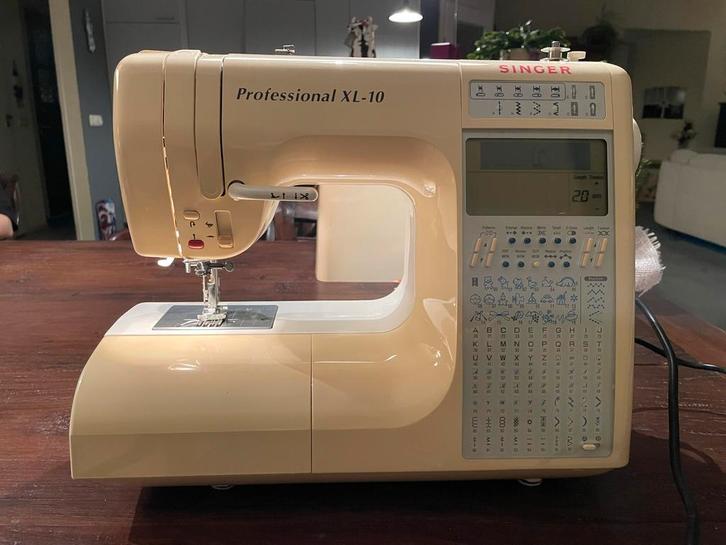 Singer Professional XL-10 Electronische Naaimachine, Hobby en Vrije tijd, Naaimachines en Toebehoren, Zo goed als nieuw, Naaimachine