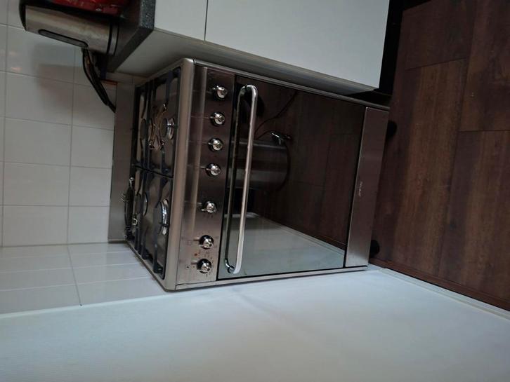 Gasfornuis, Smeg, retro look, 4 pits, Huis en Inrichting, Keuken | Keukenbenodigdheden, Zo goed als nieuw, Ophalen of Verzenden