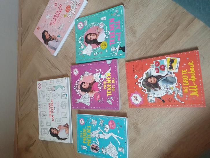 Jill Schirnhofer - Tekenen met Jill gebruikt 6 stuks, Boeken, Kinderboeken | Jeugd | onder 10 jaar, Zo goed als nieuw, Ophalen of Verzenden
