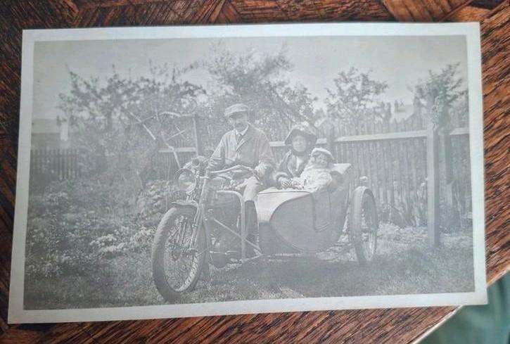 Antieke Foto: Motor met Zijspan - Familie Bader-Taymans, Antiek en Kunst, Kunst | Tekeningen en Foto's, Ophalen of Verzenden