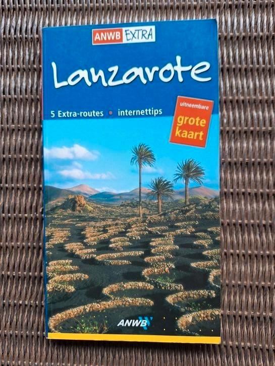 Veronica Reisenegger - Lanzarote, Boeken, Reisgidsen, Gelezen, Reisgids of -boek, Europa, ANWB, Ophalen of Verzenden