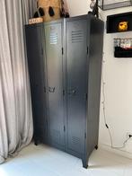 Zwart metalen locker garderobekast 3-deurs, Huis en Inrichting, Kasten | Lockerkasten, Ophalen, Zo goed als nieuw