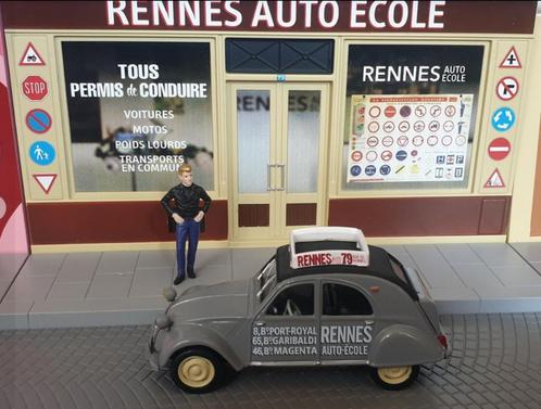 Citroen 2 cv rijschool Rennes diorama 1/43 serie Utilitaires, Hobby en Vrije tijd, Modelauto's | 1:43, Nieuw, Auto, Overige merken