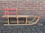 Houten slee, Ophalen, Gebruikt, Hout
