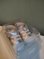 Schattige babyslofjes baby schoentjes maat 6-12 maanden, Ophalen of Verzenden, Nieuw, Jongetje of Meisje, Schoentjes