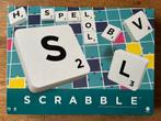 Mattel - Scrabble (voor 2-4 spelers, 10+ jaar) zgan, Een of twee spelers, Ophalen of Verzenden, Zo goed als nieuw, Mattel Games