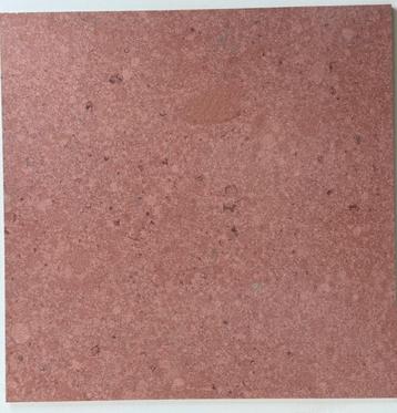 33 tegels 60x60, 11,88 m2 rood/roze marmer composiet beschikbaar voor biedingen