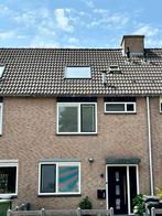 Velux dakraam GGU UK08, met rolgordijn, zonder gootstukken, Ophalen, Gebruikt, 120 tot 160 cm, Dubbelglas