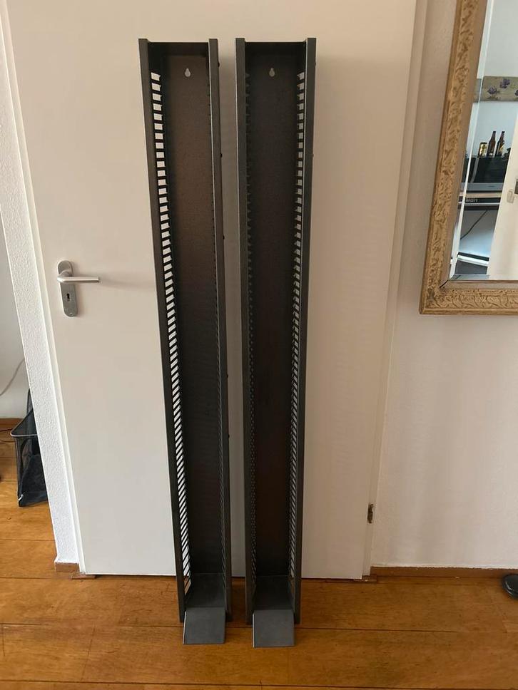 2 Antraciet Stalen CD Rekken - Staand/Hangend, Huis en Inrichting, Woonaccessoires | Cd- en Dvd-rekken, Gebruikt, Cd's, 75 tot 150 discs