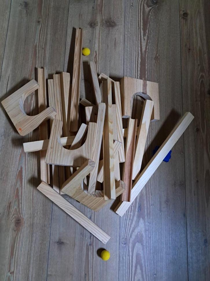 Houten Knikkerbaan - Bouwplezier!, Kinderen en Baby's, Speelgoed | Bouwstenen, Ophalen of Verzenden