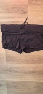 Kort broekje, maat 40, Maat 38/40 (M), H&M, Kort, Zwart