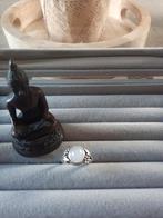 Sierlijke zilveren rozenkwarts ring te koop, Nieuw, Ophalen of Verzenden, 17 tot 18, Dame