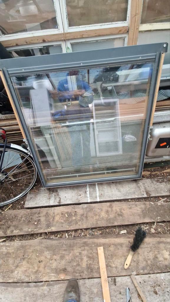 Velux GGL S06 Dakraam 114x118cm incl. Gootstukken, Doe-het-zelf en Verbouw, Glas en Ramen, Gebruikt, Dakraam, 80 tot 120 cm, Minder dan 80 cm