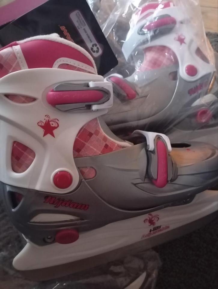 Nijdam schaatsen (in doos), Sport en Fitness, Schaatsen, Nieuw, IJshockeyschaatsen, Nijdam, Ophalen of Verzenden