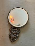 Antieke bewerkte verzilverde handspiegel spiegeltje kaptafel, Ophalen of Verzenden, Rond, Minder dan 50 cm, Minder dan 100 cm