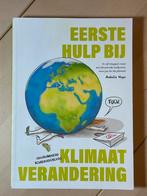 Anabella Meijer - Eerste Hulp bij Klimaatverandering, Eén stripboek, Ophalen of Verzenden, Zo goed als nieuw, Anabella Meijer; Neža Krek; Rolf Schuttenhelm; Hille Takken