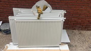 Radiatoren - Zo goed als nieuw! beschikbaar voor biedingen