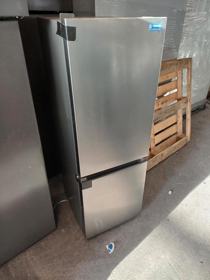 Koel vries combinatie koelkast Exquisit, Witgoed en Apparatuur, Koelkasten en IJskasten, Zo goed als nieuw, Met aparte vriezer