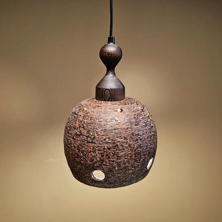 Vintage Brutalistische Hanglamp in bruin keramiek jaren 70, Huis en Inrichting, Lampen | Hanglampen, Zo goed als nieuw, Minder dan 50 cm