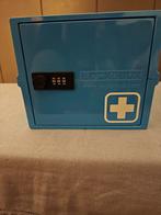 Lockabox medicijn kastje met cijferslot, Huis en Inrichting, Kasten | Lockerkasten, Ophalen of Verzenden, Zo goed als nieuw