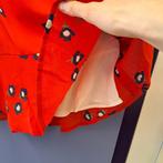 SET (merk,niet een set) rokje rood + blauwe bloemen XS 45933, SET, ., SET, Ophalen of Verzenden