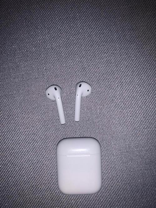 Appel airpods 2, Audio, Tv en Foto, Koptelefoons, Zo goed als nieuw, Overige merken, Ophalen