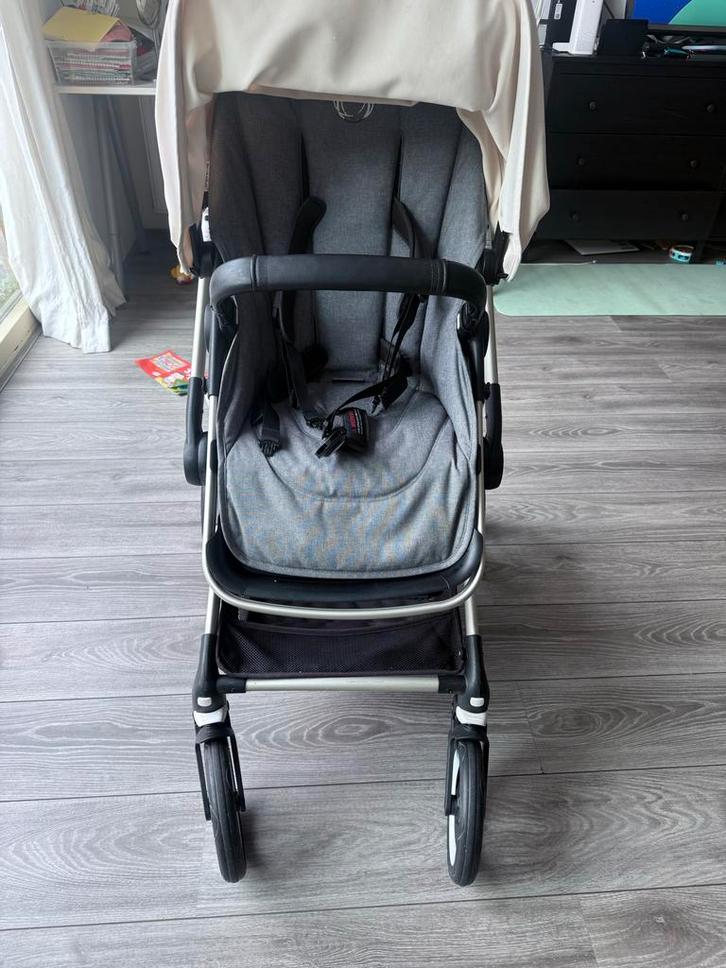 Bugaboo Fox2 + meerijdplank met zitje, Kinderen en Baby's, Kinderwagens en Combinaties, Gebruikt, Kinderwagen, Bugaboo, Verstelbare duwstang