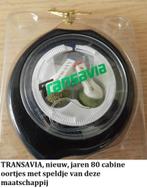 TRANSAVIA, jaren 80 set cabine oortjes, nieuw & speldje, Ophalen of Verzenden, Nieuw, Overige typen