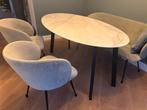 ovalen eettafel met stoelen en bankje, Huis en Inrichting, Tafels | Eettafels, Ophalen, Overige materialen, 50 tot 100 cm, Zo goed als nieuw