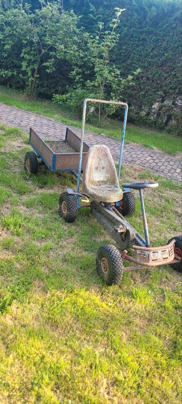 Sterke skelter. beschikbaar voor biedingen