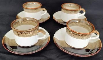 Rustiek vintage kop-en-schotelset (4-delig) - Bruin/wit beschikbaar voor biedingen