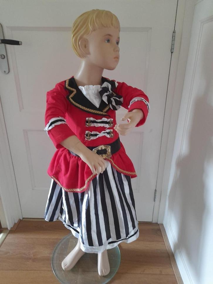 Verkleedkleren: Piraatje, piratenjurkje maat 110/116, Kinderen en Baby's, Carnavalskleding en Verkleedspullen, Gebruikt, Meisje