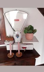 Antieke weegschaal, Ophalen