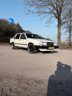 Volvo 740, 1280 kg, Zwart, 4 cilinders, Wit