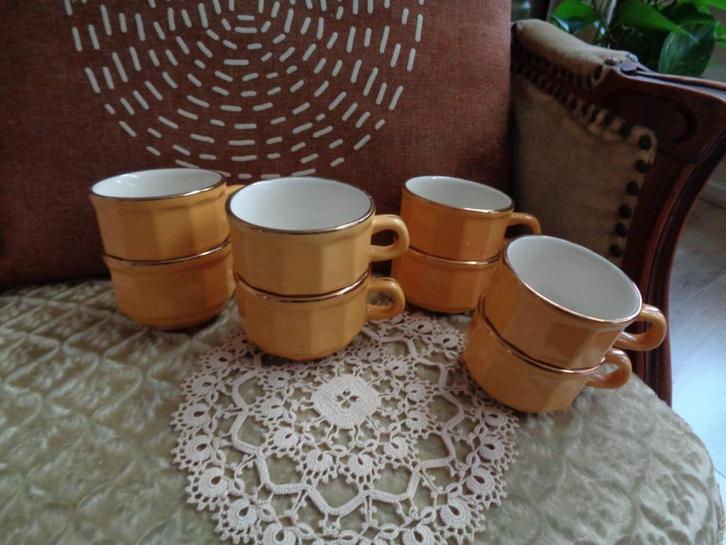 8 Franse Gele Bistro Kopjes Revol   ** Mimosa **, Antiek en Kunst, Antiek | Servies los, Ophalen of Verzenden
