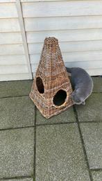 Katten Tipi rotan/ katten piramide, Dieren en Toebehoren, Ophalen of Verzenden, Zo goed als nieuw