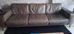Mooie rechte bank (Leder Bullet Smoke) van Piet Klerkx, Ophalen, Zo goed als nieuw