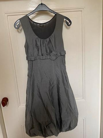 Jurk met vest - Stijlvol en comfortabel! beschikbaar voor biedingen