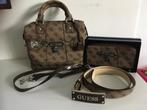 Guess set tas, portemonnee en riem, Sieraden, Tassen en Uiterlijk, Tassen | Damestassen, Ophalen, Nieuw, Bruin, Handtas