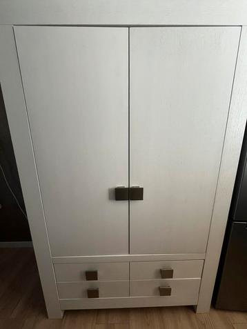 Kast H190 x B120 x D58,5cm