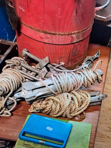 Inklapbaar paraplu aker beschikbaar voor biedingen