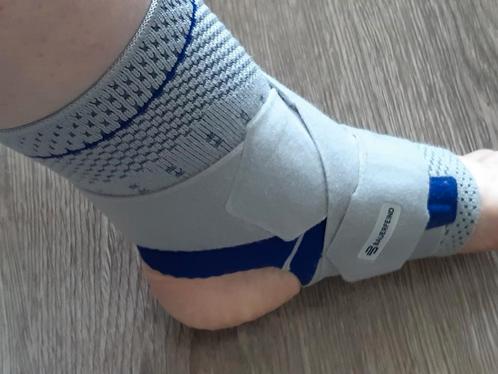 Bauerfeind enkel brace nieuw Malleotrain S links maat 4, Diversen, Braces, Nieuw, Ophalen of Verzenden