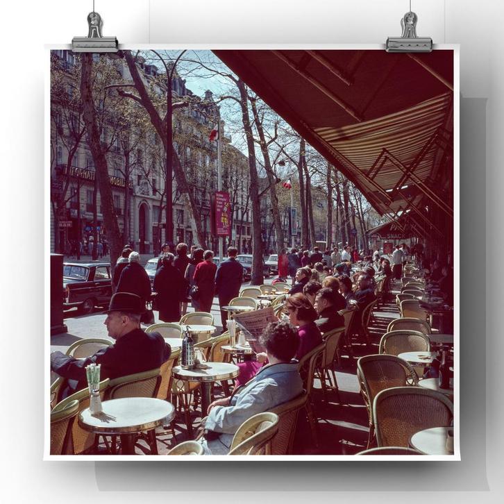 1x mid century fotografie | Parijzenaren op het terras, 1960, Verzamelen, Retro, Huis en Inrichting, Ophalen of Verzenden