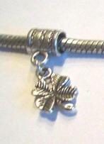 prachtige nieuwe zilver bedel/kettinghanger *KLAVERTJE VIER*, Ophalen of Verzenden, Nieuw, Zilver, Overige merken