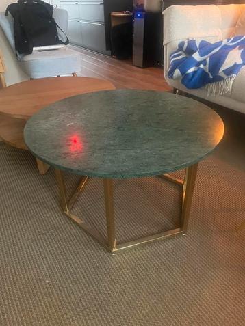 Richmond Marmeren salontafel met goud onderstel beschikbaar voor biedingen